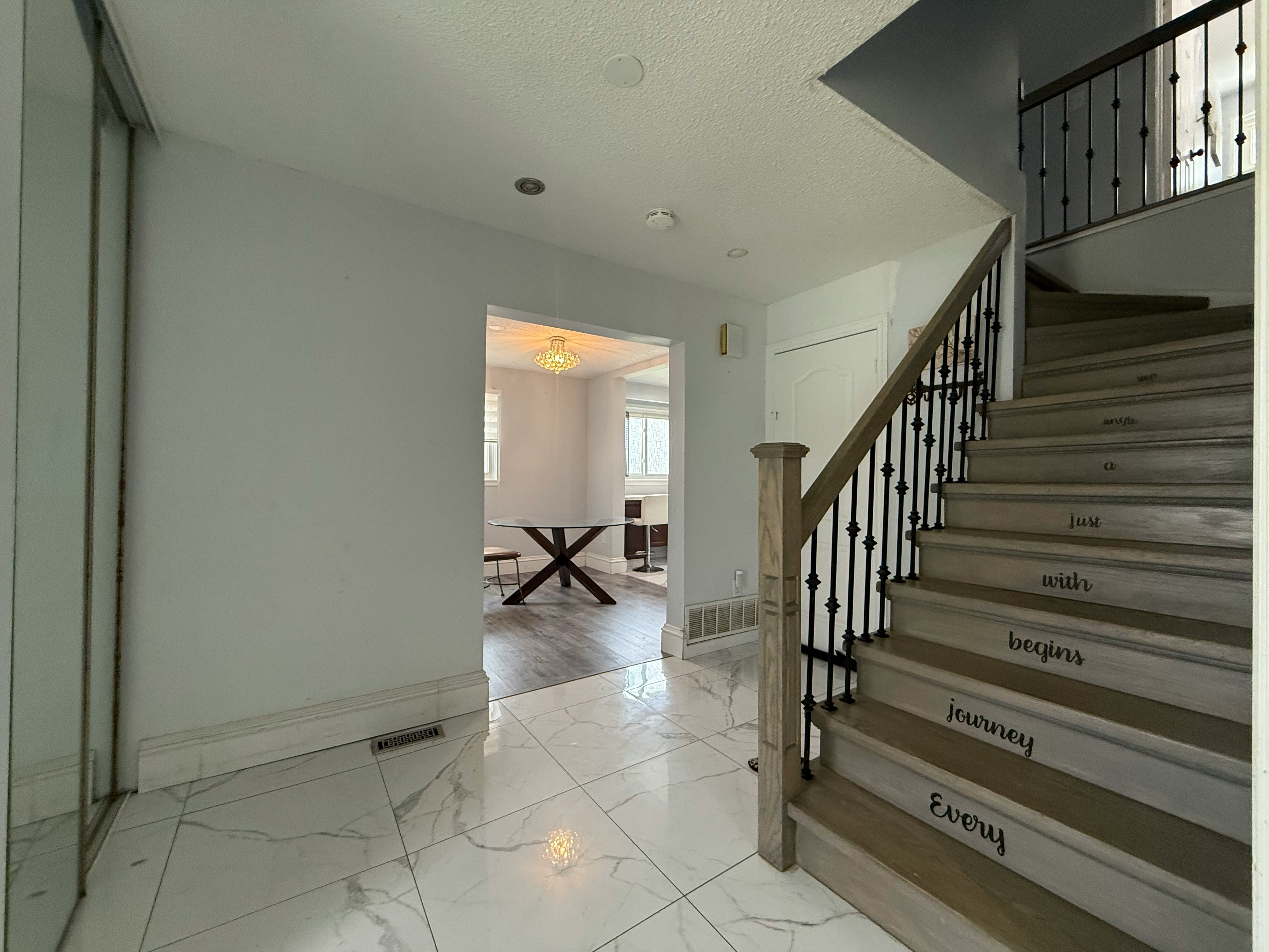 70 Jill Crescent, Brampton, ON, L6S 3J2 - 6