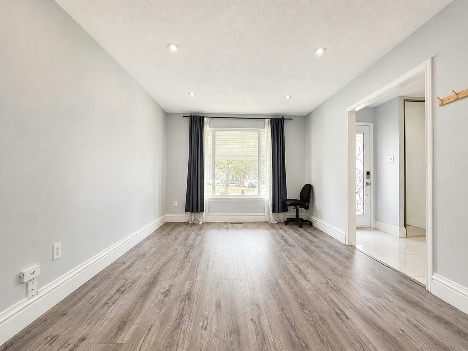 70 Jill Crescent, Brampton, ON, L6S 3J2 - 5