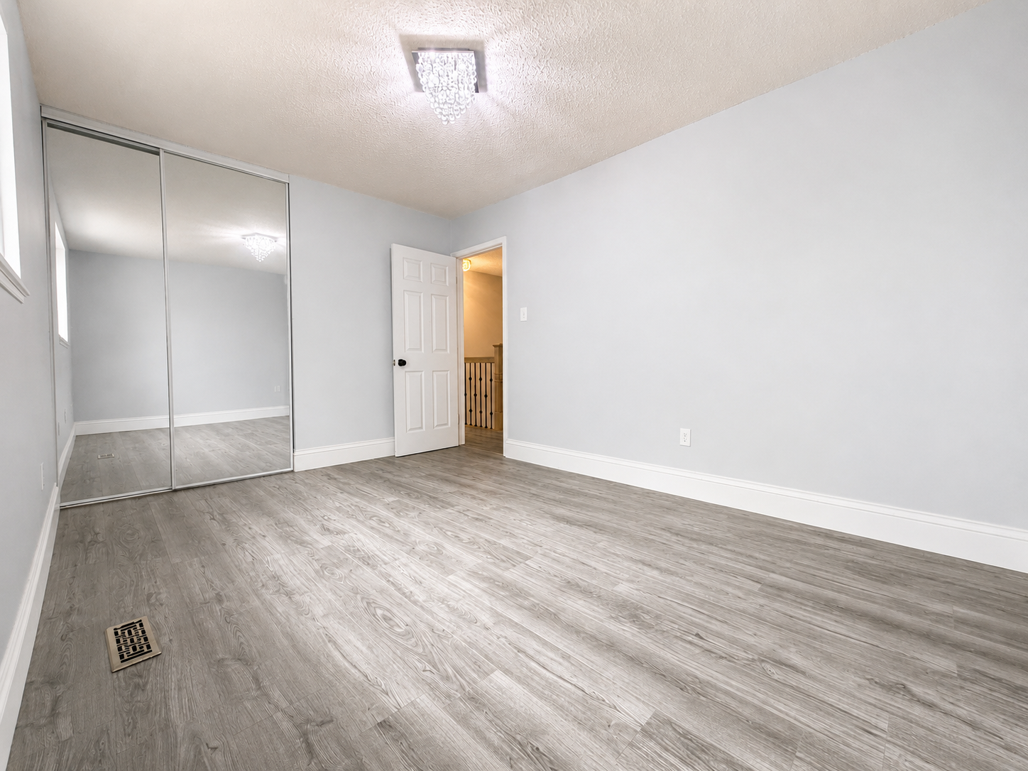 70 Jill Crescent, Brampton, ON, L6S 3J2 - 14