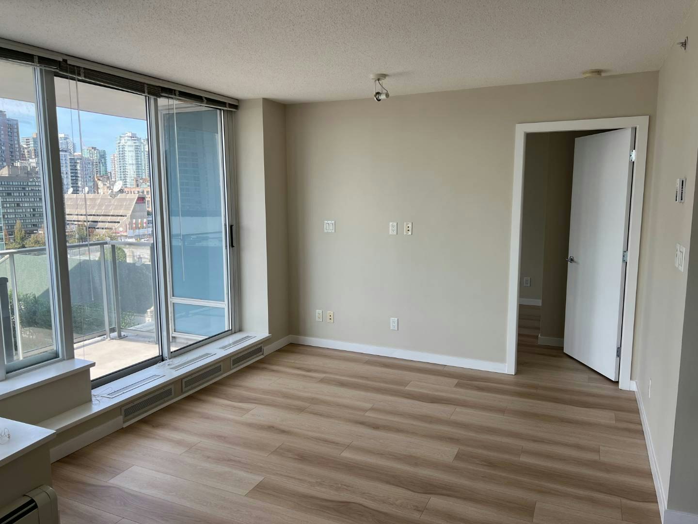1907-188 Keefer Place, Vancouver, BC, V6B 0J1 - 8