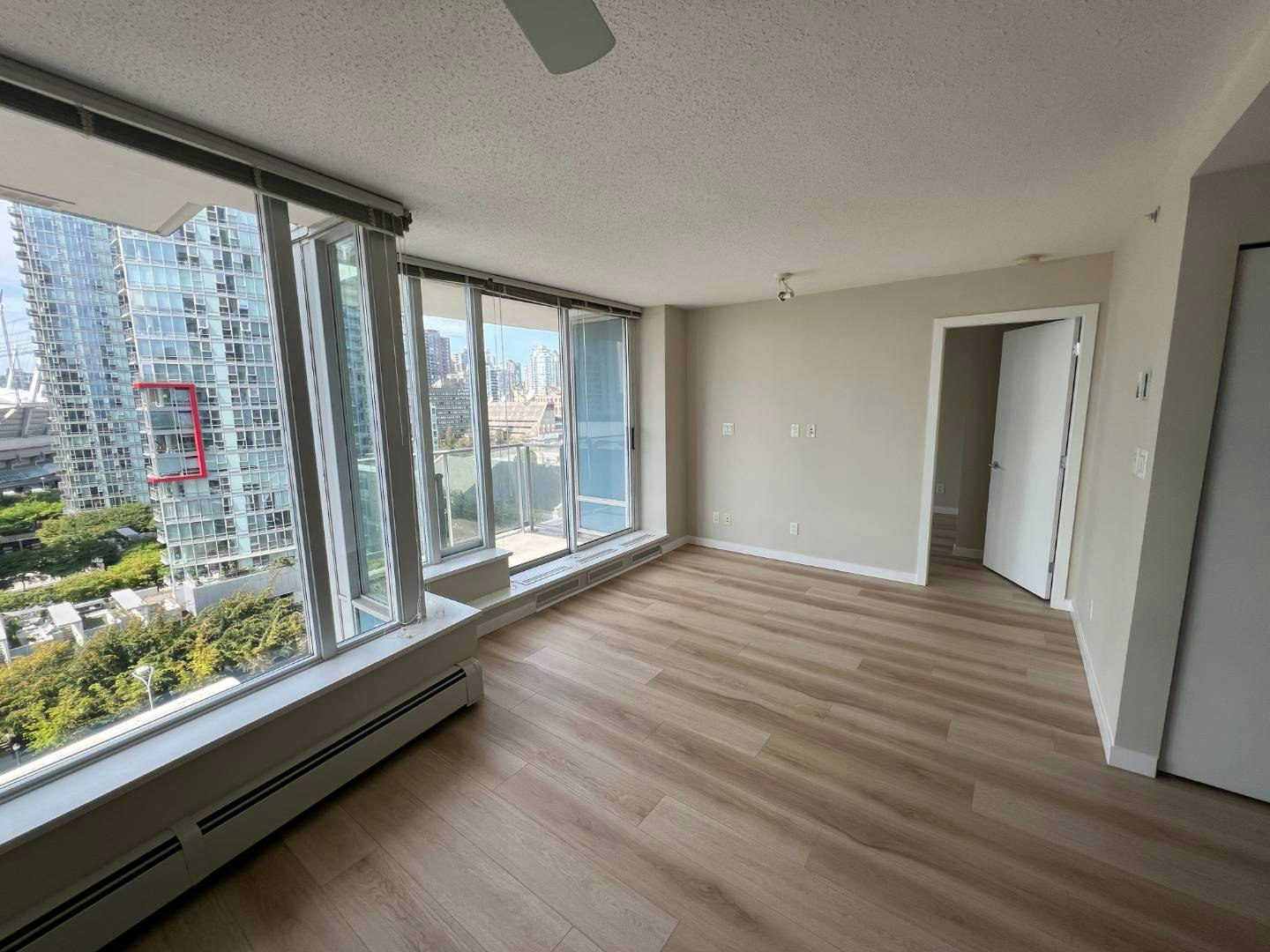 1907-188 Keefer Place, Vancouver, BC, V6B 0J1 - 9