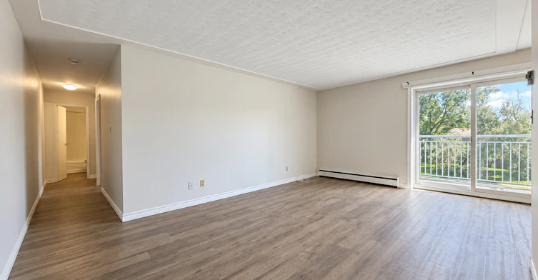 28-1100 Wellington Street, Sarnia, ON, N7S 1E6 - 8