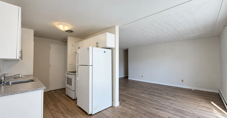 28-1100 Wellington Street, Sarnia, ON, N7S 1E6 - 5