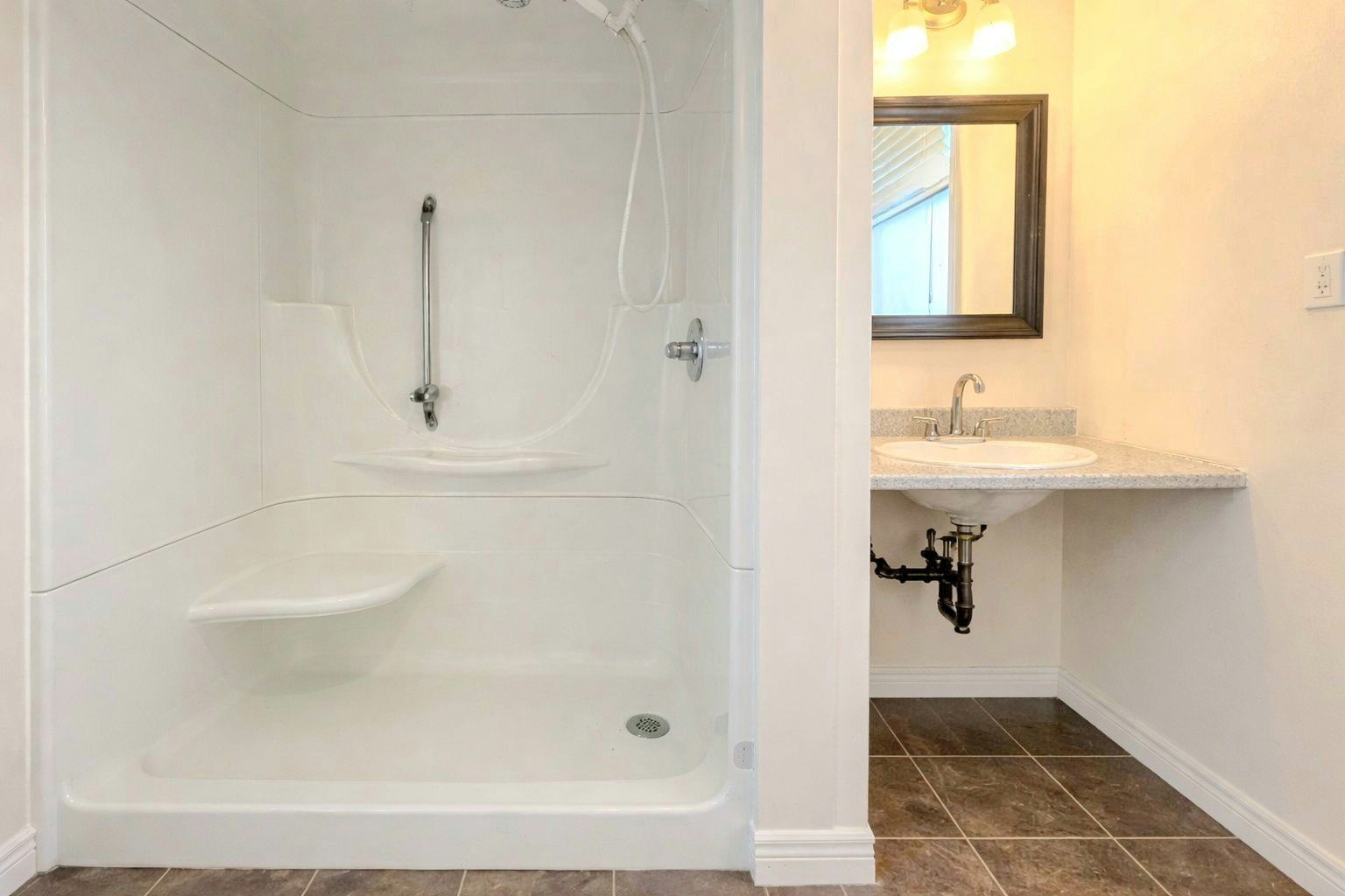 A-75 Douglas Avenue, Fredericton, NB, E3A 2N6 - 4