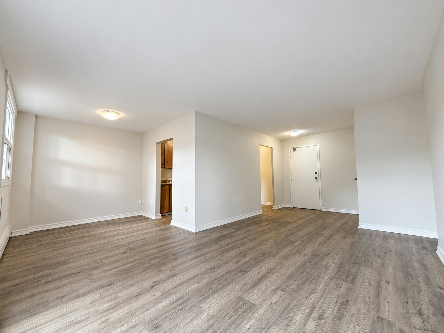 202-200 London Road, Sarnia, ON, N7T 7S9 - 3