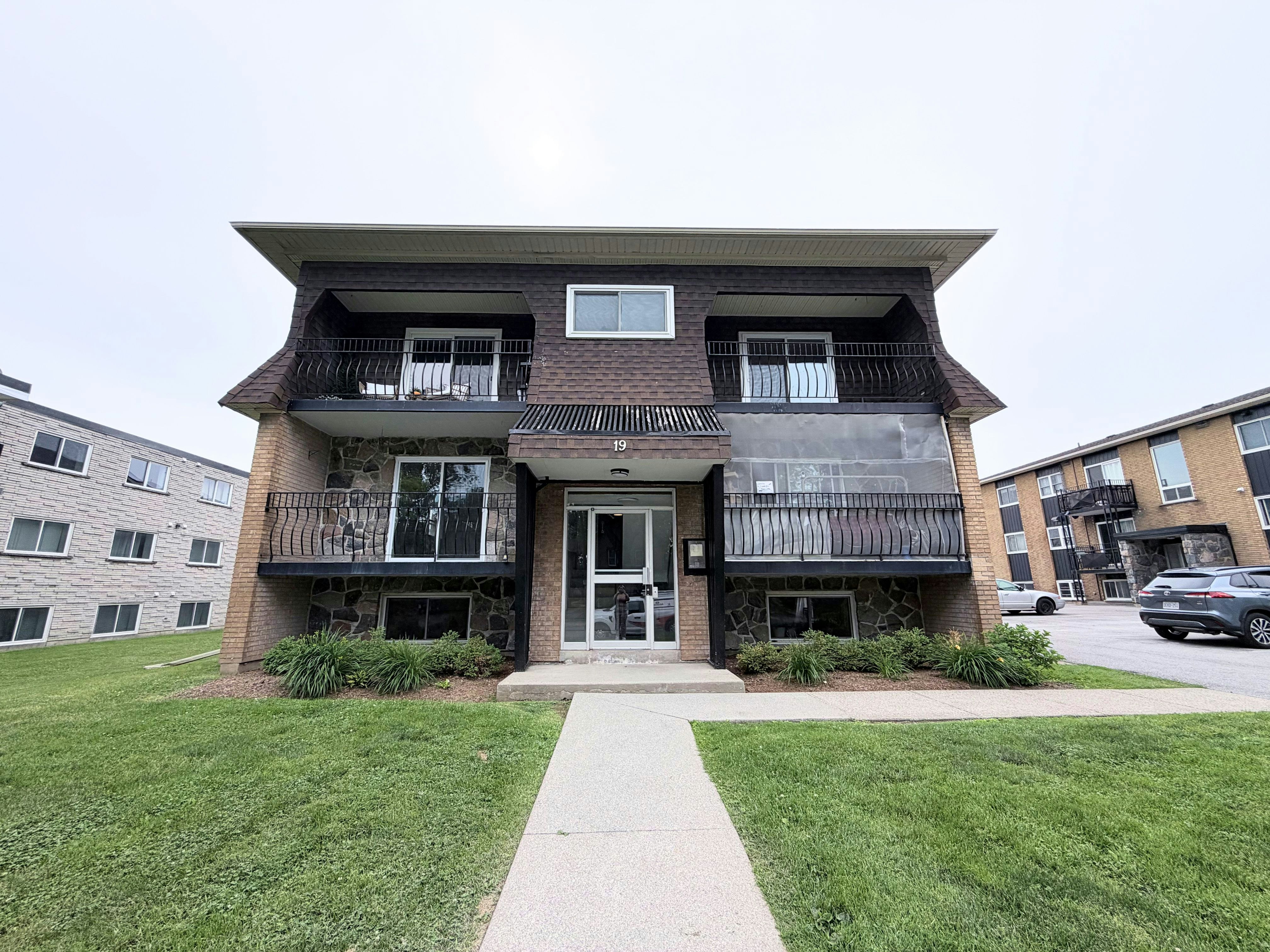 Unit 5-19 Empire Street, Welland, ON, L3B 2L3 - 15