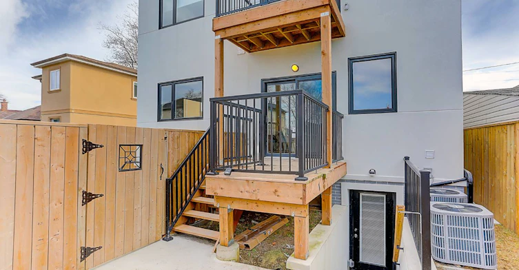 Lower Rear-2004 Lawrence Avenue W, Toronto, ON, M9N 1H4 - 20