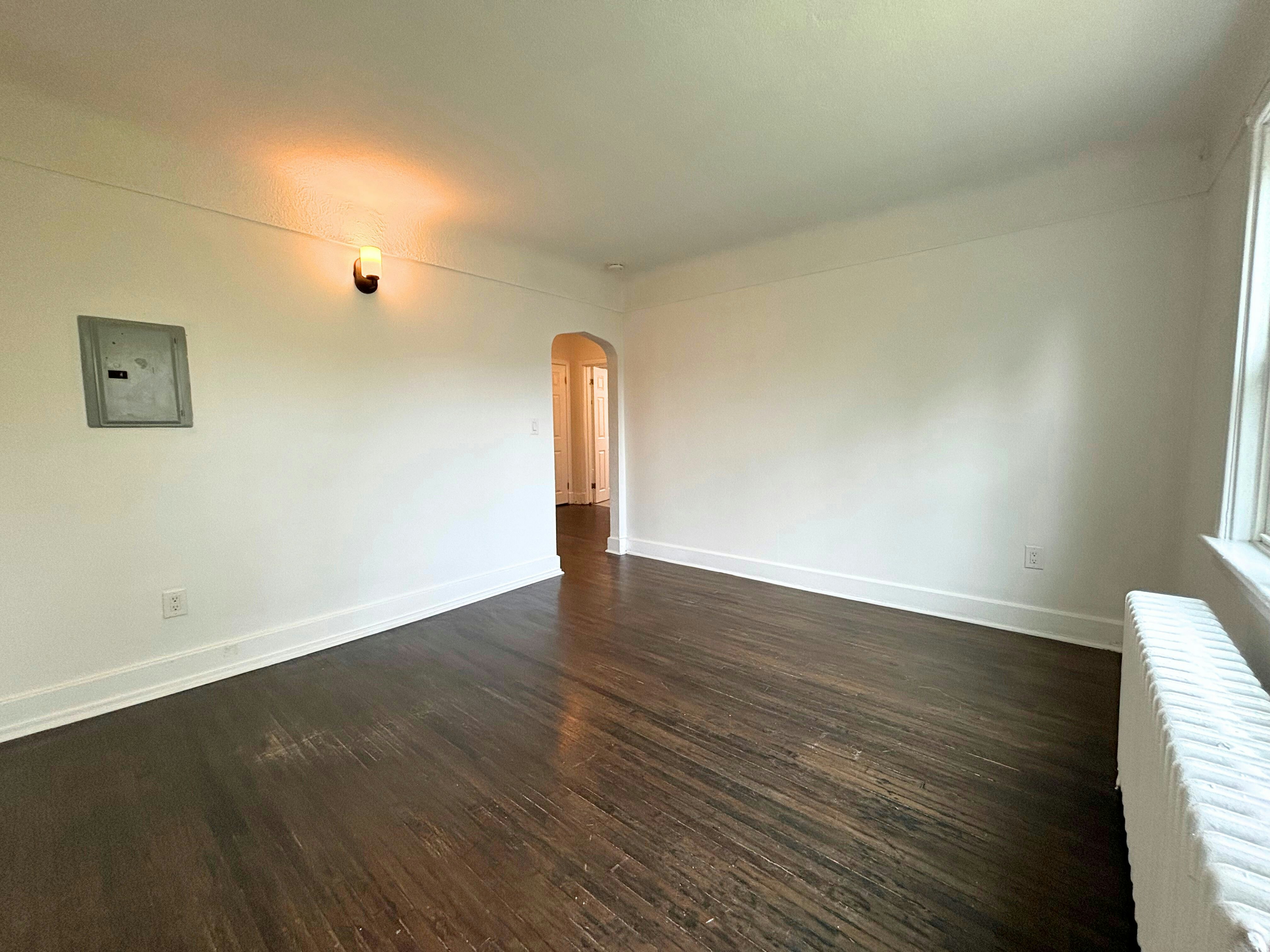Unit 6-83 East Avenue South, Hamilton, ON, L8N 2T5 - 7