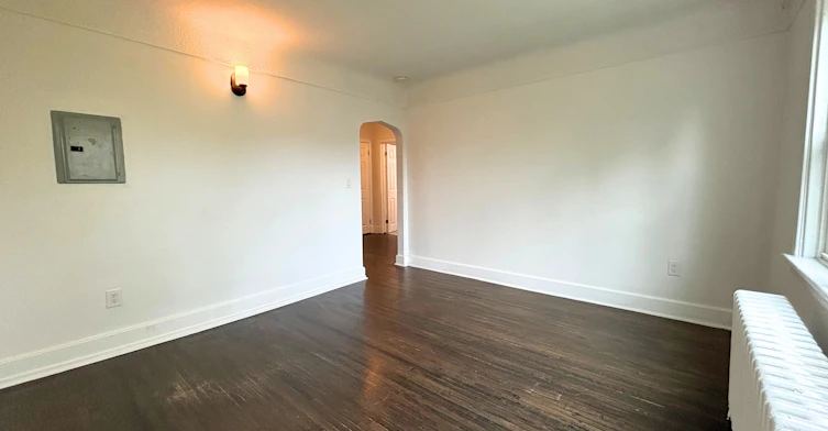 Unit 6-83 East Avenue South, Hamilton, ON, L8N 2T5 - 7