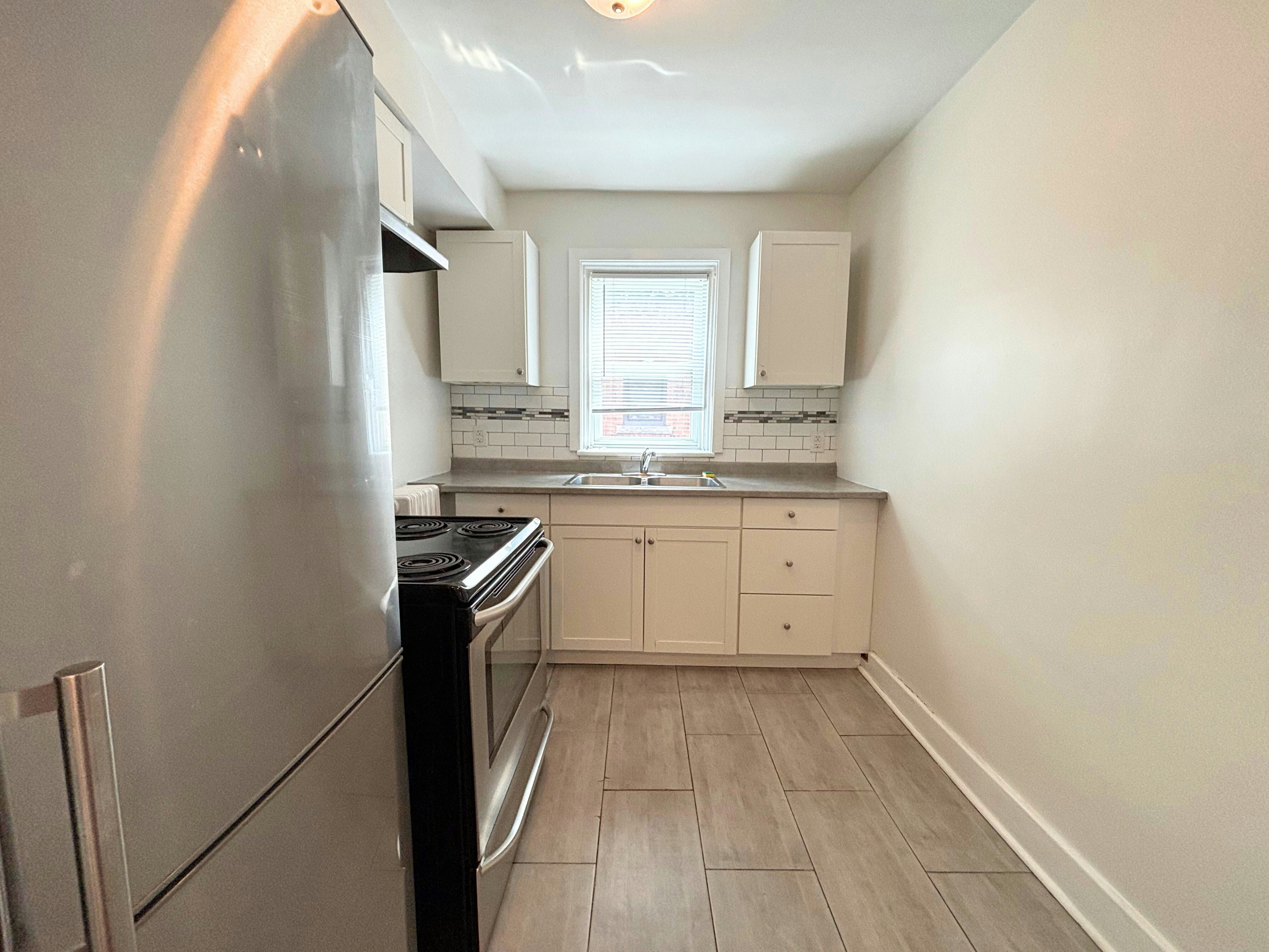 Unit 6-83 East Avenue South, Hamilton, ON, L8N 2T5 - 2