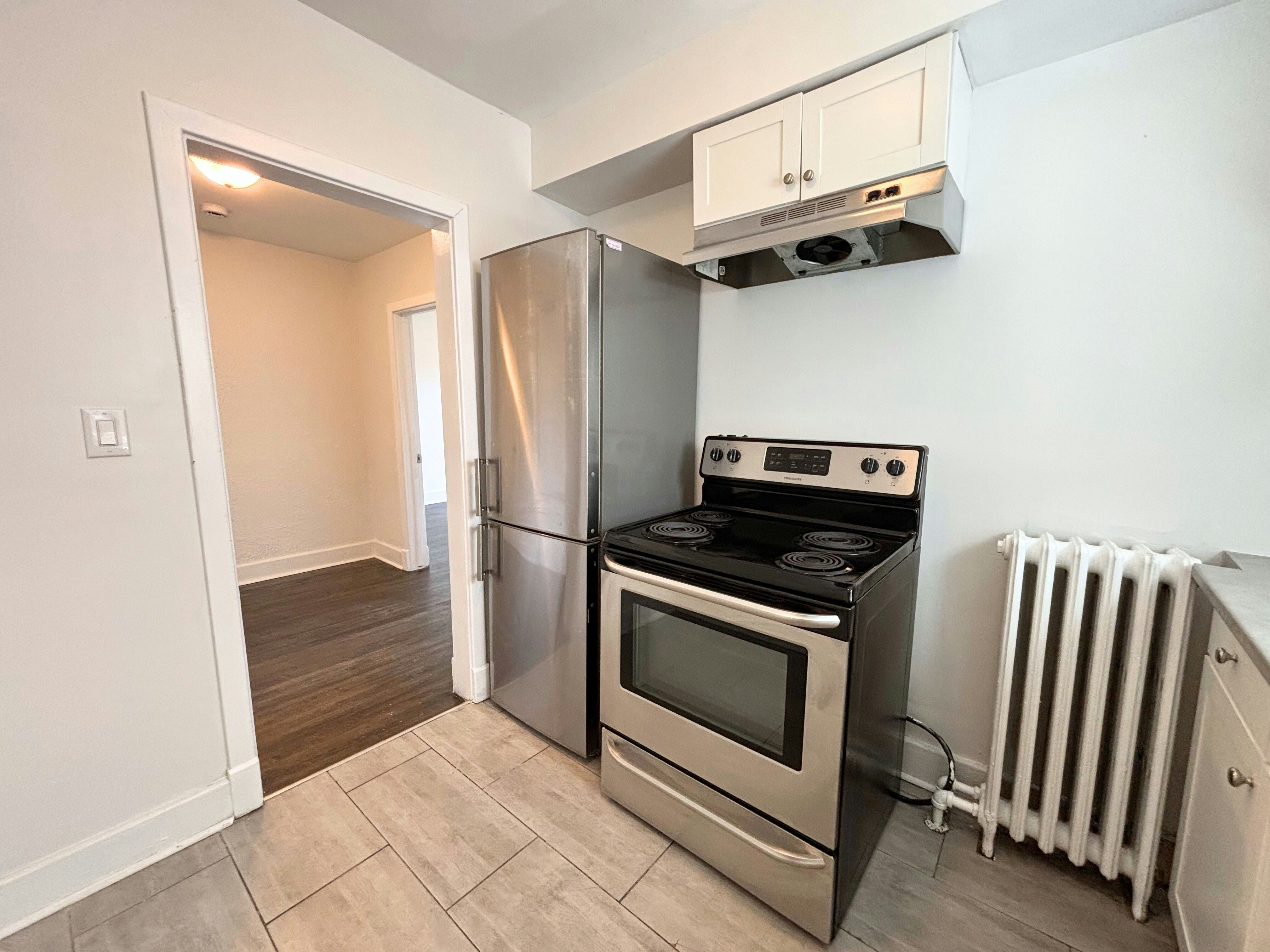 Unit 6-83 East Avenue South, Hamilton, ON, L8N 2T5 - 3