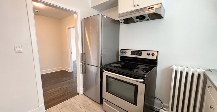 Unit 6-83 East Avenue South, Hamilton, ON, L8N 2T5 - 3