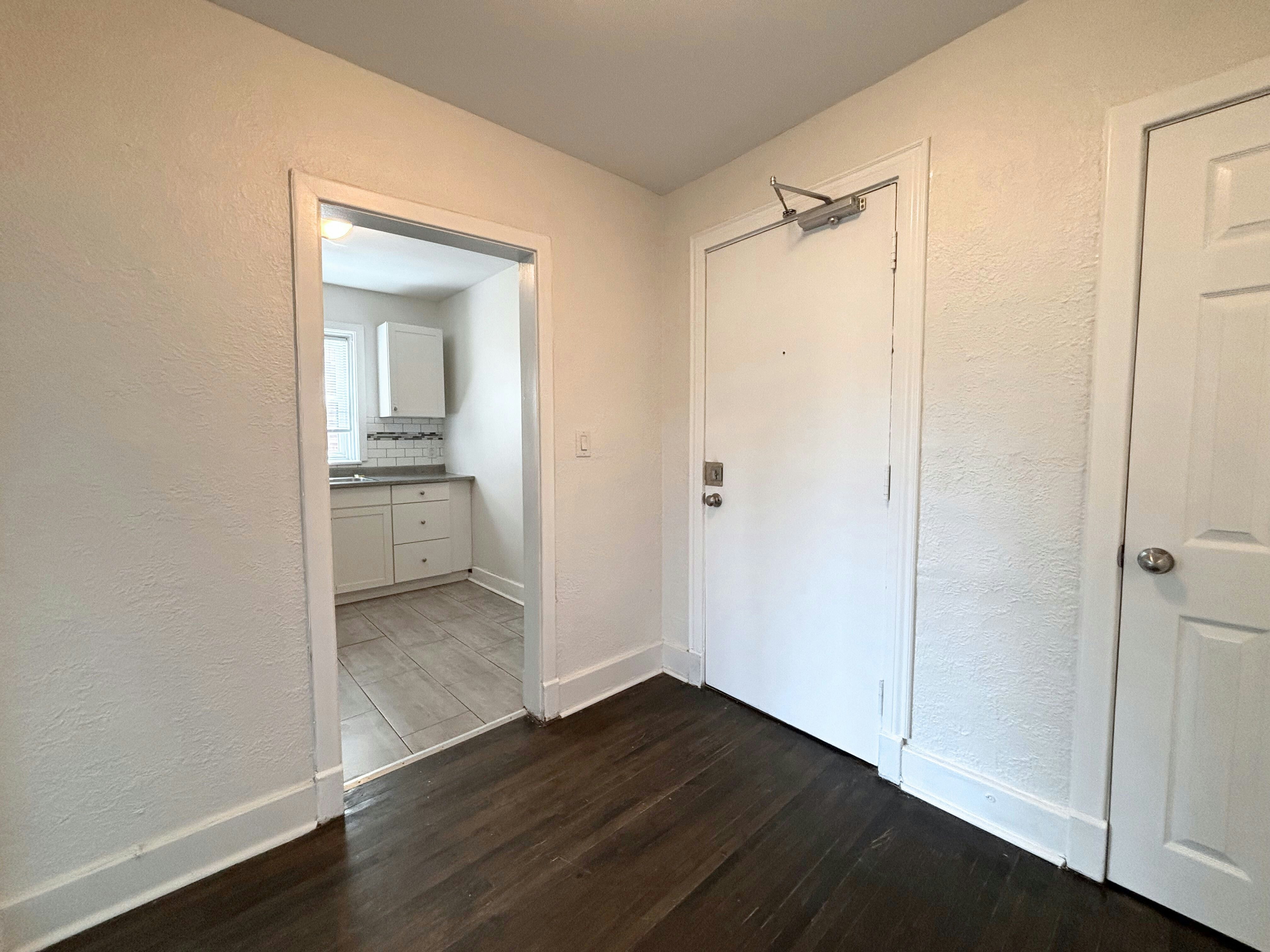 Unit 6-83 East Avenue South, Hamilton, ON, L8N 2T5 - 5