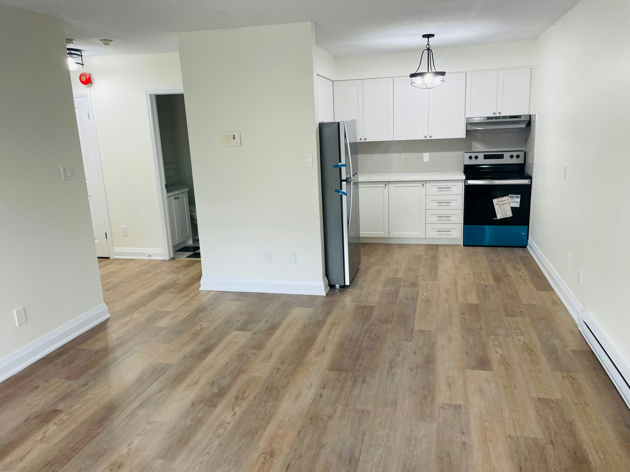 1B-73 Roncesvalles Avenue, Toronto, ON, M6R 2K6 - 4