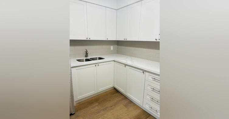 1B-73 Roncesvalles Avenue, Toronto, ON, M6R 2K6 - 3