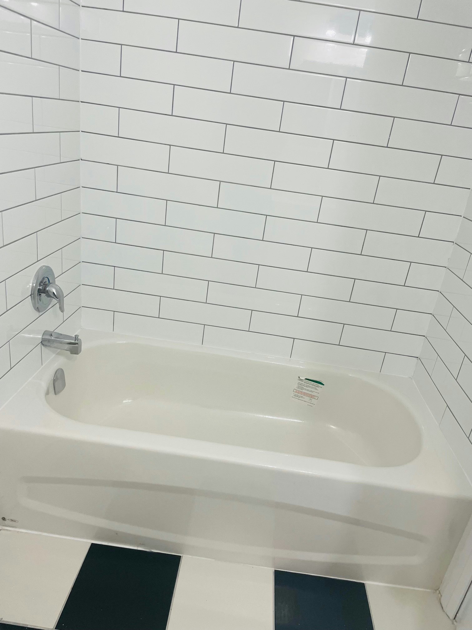 1B-73 Roncesvalles Avenue, Toronto, ON, M6R 2K6 - 12