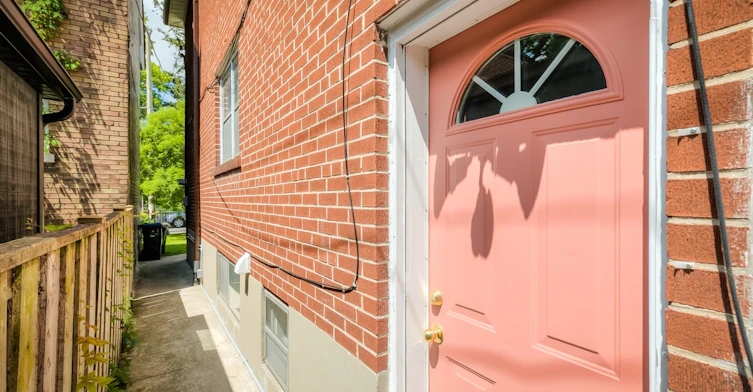 85 Greenlaw Avenue, Toronto, ON, M6H 3V8 - 23