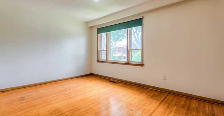 85 Greenlaw Avenue, Toronto, ON, M6H 3V8 - 13