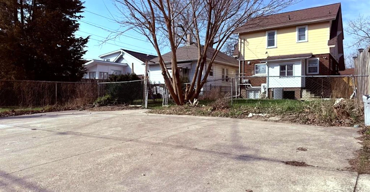 1748 Hall Avenue, Windsor, ON, N8W 2L4 - 10