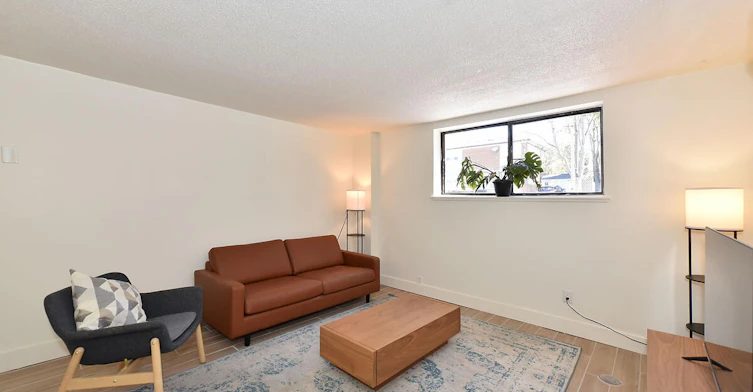 160 Dowling Ave, Toronto ON, Toronto, ON, M6K 3A6 - 7