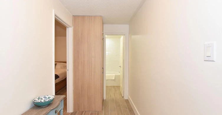 160 Dowling Ave, Toronto ON, Toronto, ON, M6K 3A6 - 16
