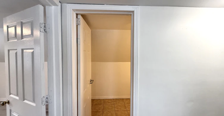 169 East Avenue S, Hamilton, ON, L8N 2T8 - 3