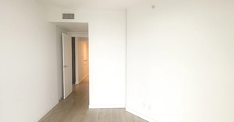 1807-685 Pacific Boulevard, Vancouver, BC, V6B 0R4 - 4