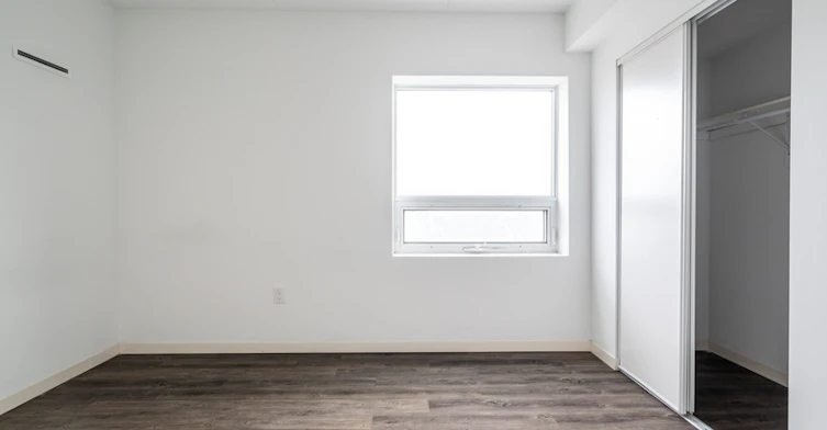 220 Cannon Street E, Hamilton, ON, L8L 2B1 - 9