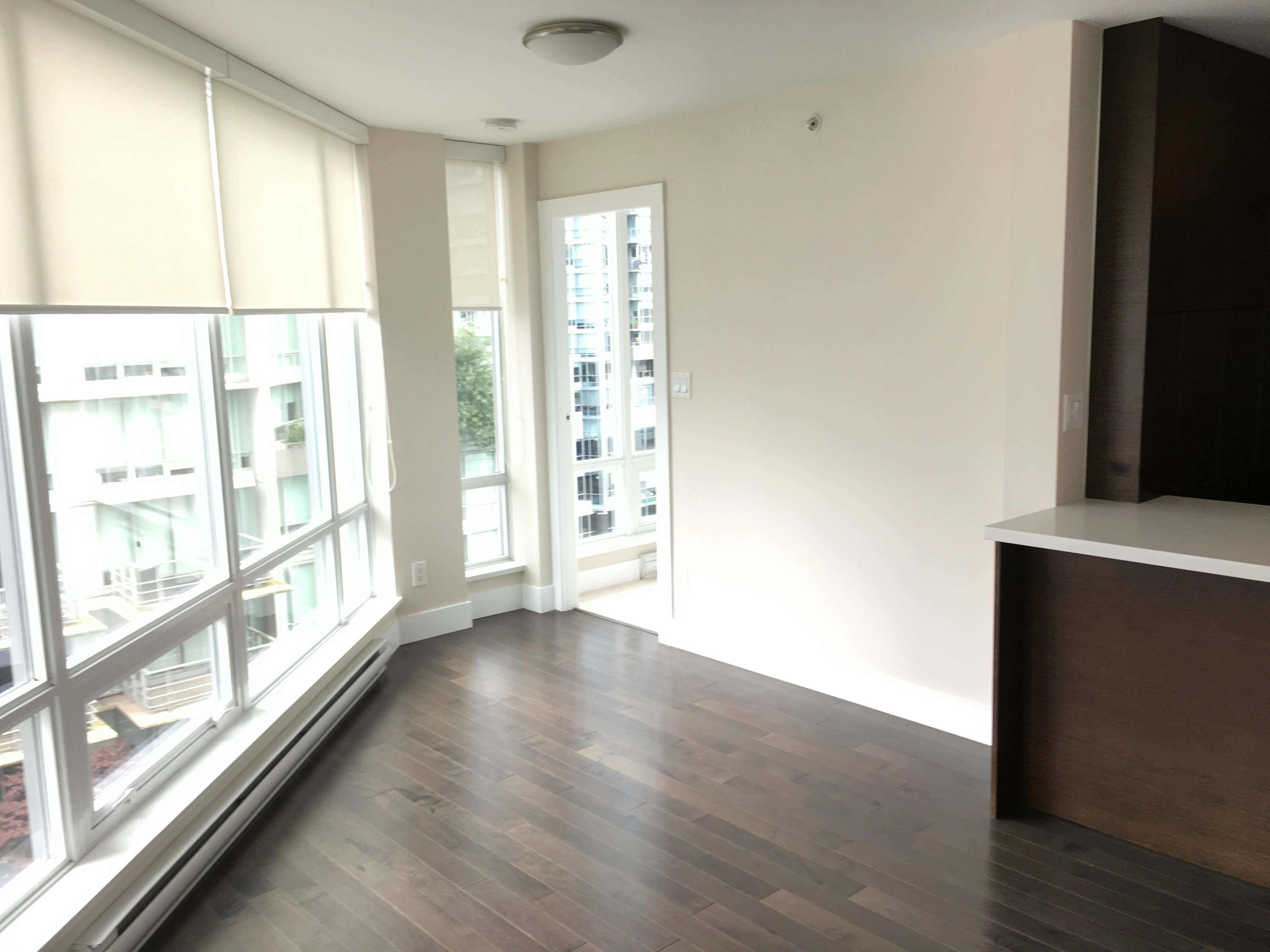 1007-535 Smithe Street, Vancouver, BC, V6B 0H2 - 4
