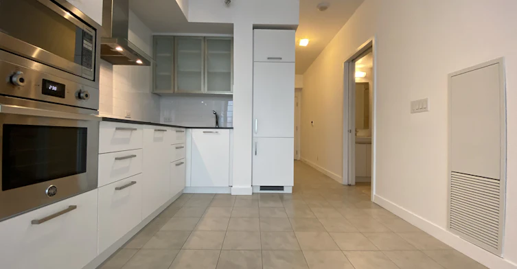 14 York Street, Toronto, ON, M5J 0B1 - 3