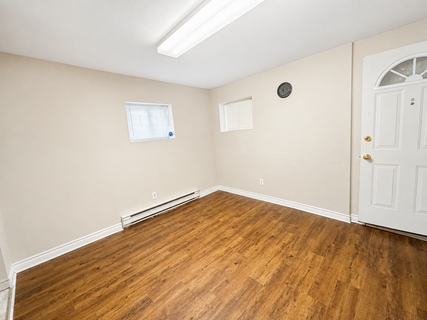 133 Darling Street, Brantford, ON, N3T 2L1 - 2