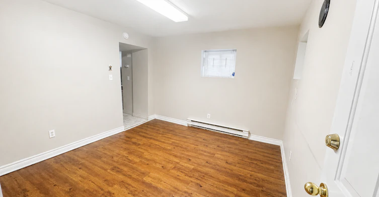 133 Darling Street, Brantford, ON, N3T 2L1