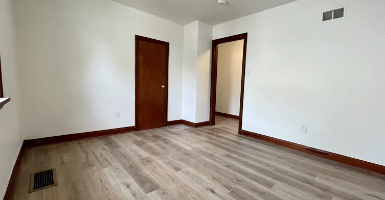34 Hodge Street, Thunder Bay, ON, P7B 4H1 - 9