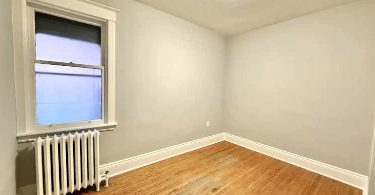 94 East Avenue South, Hamilton, ON, L8N 2T4 - 4