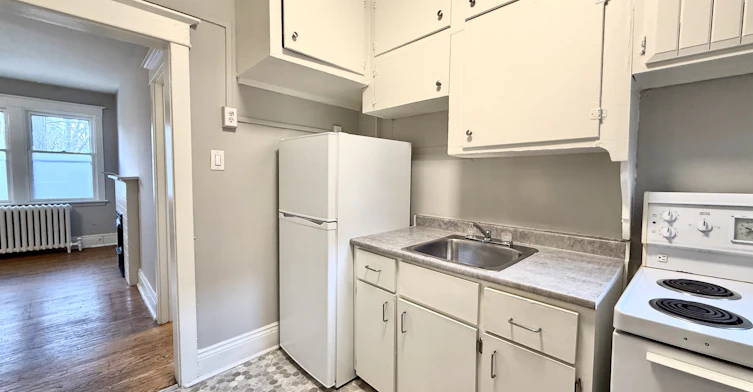 94 East Avenue South, Hamilton, ON, L8N 2T4 - 9