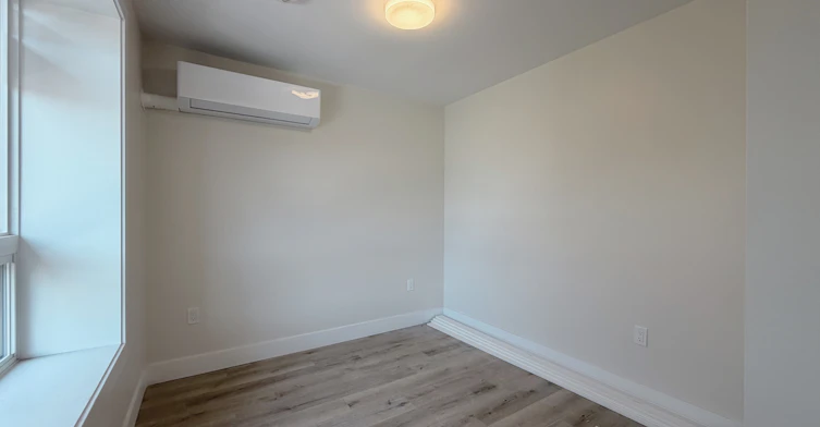 2-22 Grant Avenue, Hamilton, ON, L8N 2X5 - 2