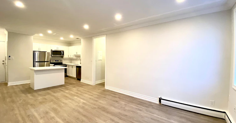 112 Josephs Drive, Hamilton, ON, L8N 2E7 - 2