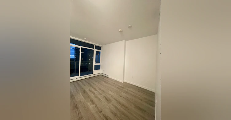 1712-13350 Central Avenue, Surrey, BC, V3T 0S1 - 4