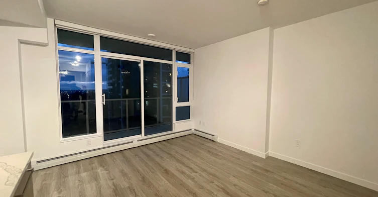 1712-13350 Central Avenue, Surrey, BC, V3T 0S1 - 9
