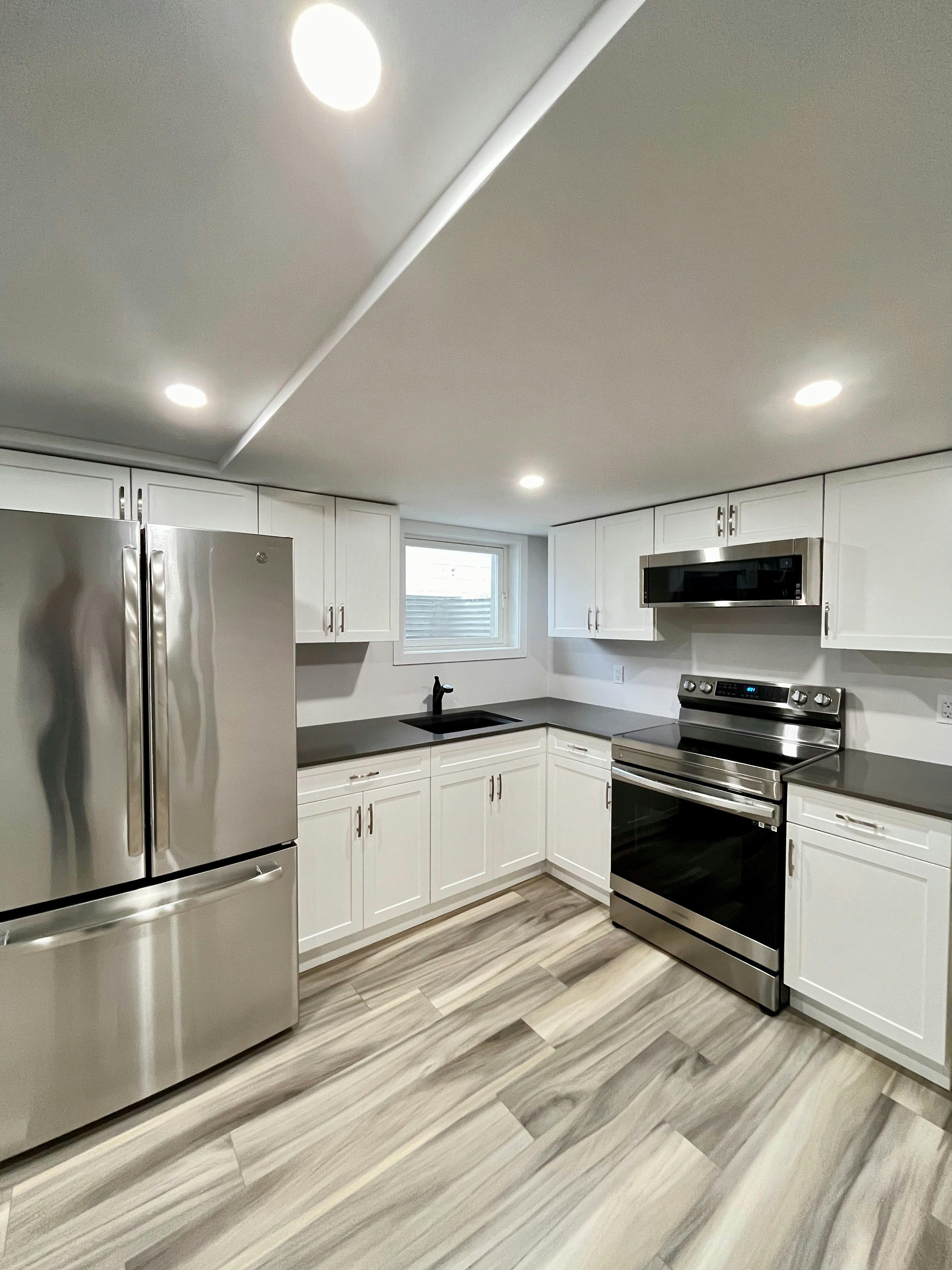 47 Marshall Avenue, Welland, ON, L3C 2N1 - 3