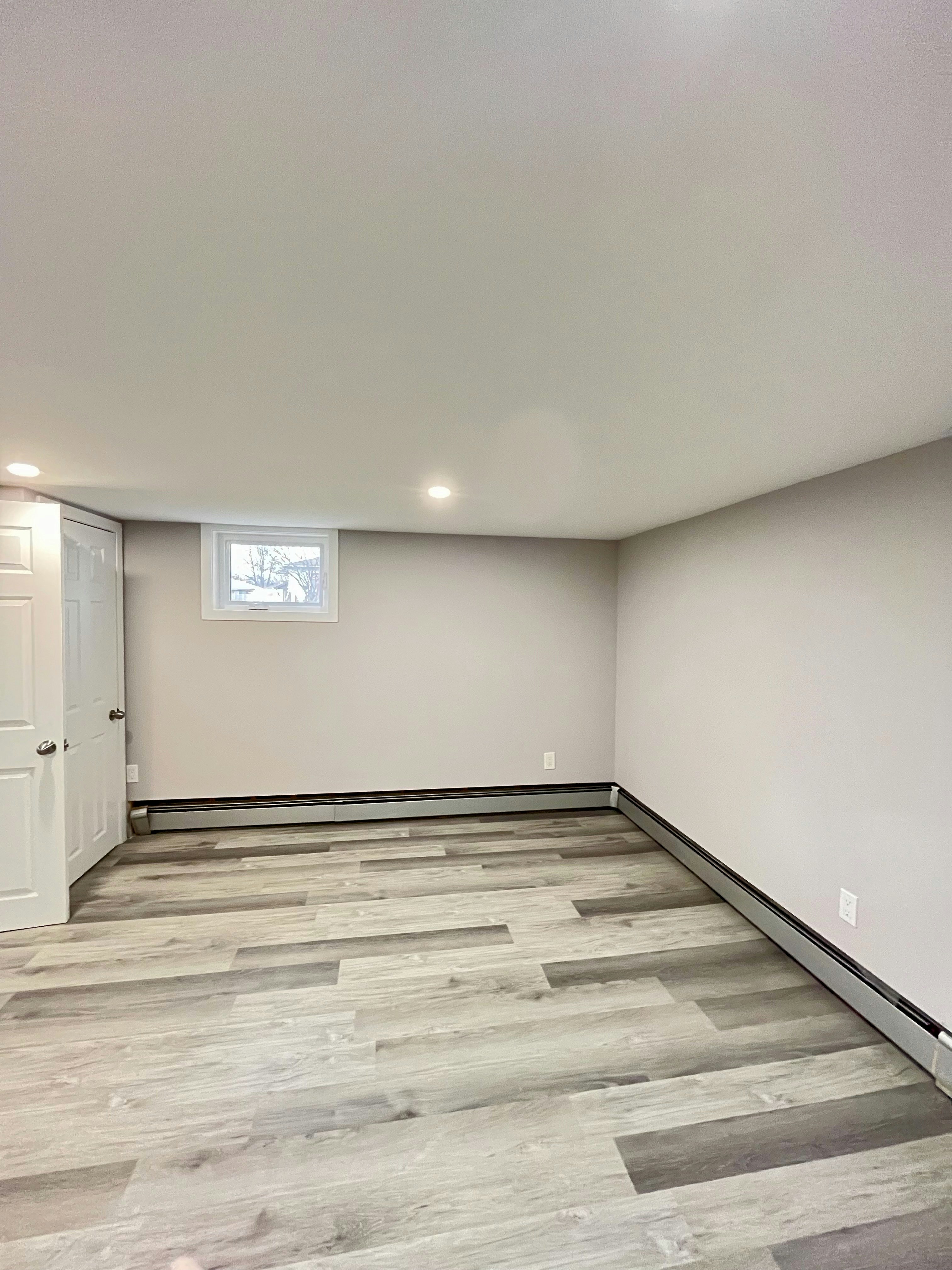 47 Marshall Avenue, Welland, ON, L3C 2N1 - 6