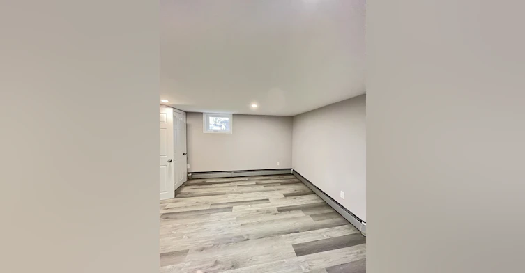47 Marshall Avenue, Welland, ON, L3C 2N1 - 6