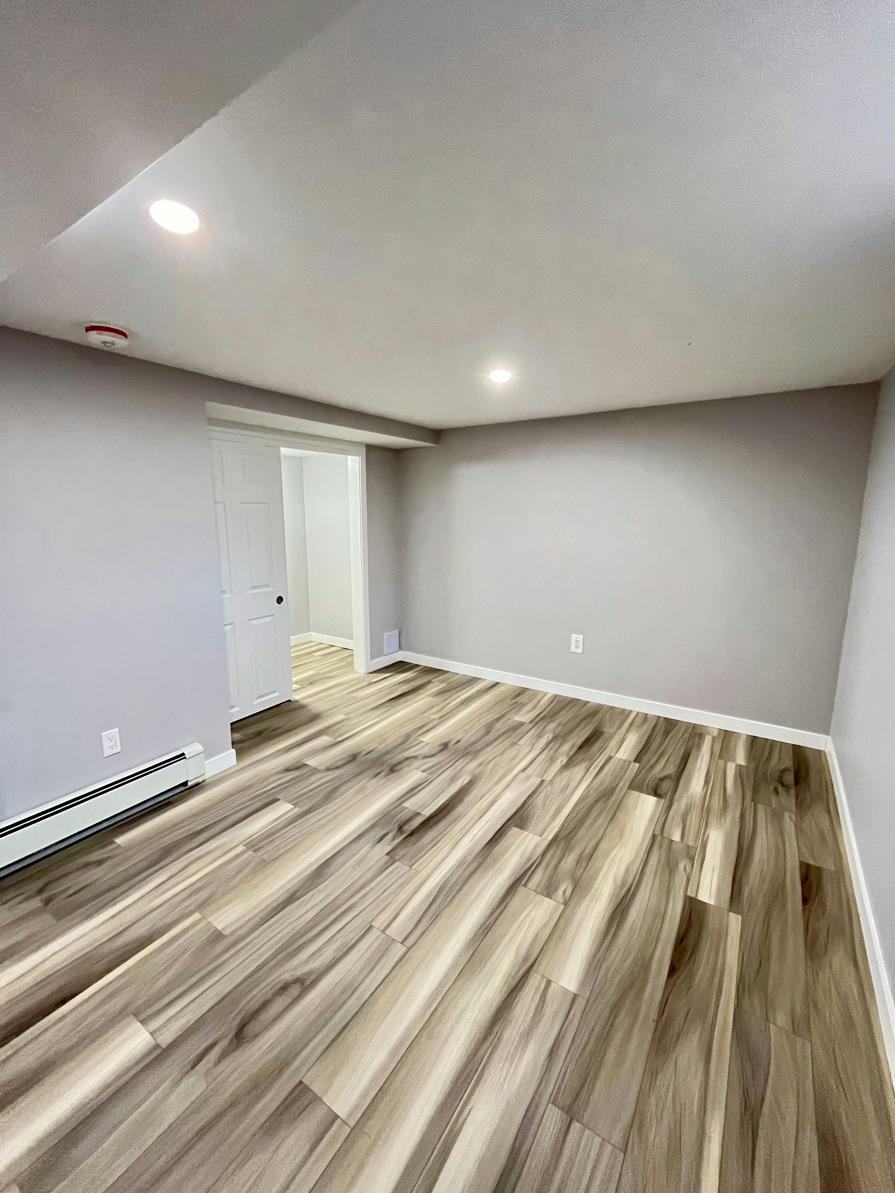 47 Marshall Avenue, Welland, ON, L3C 2N1 - 8