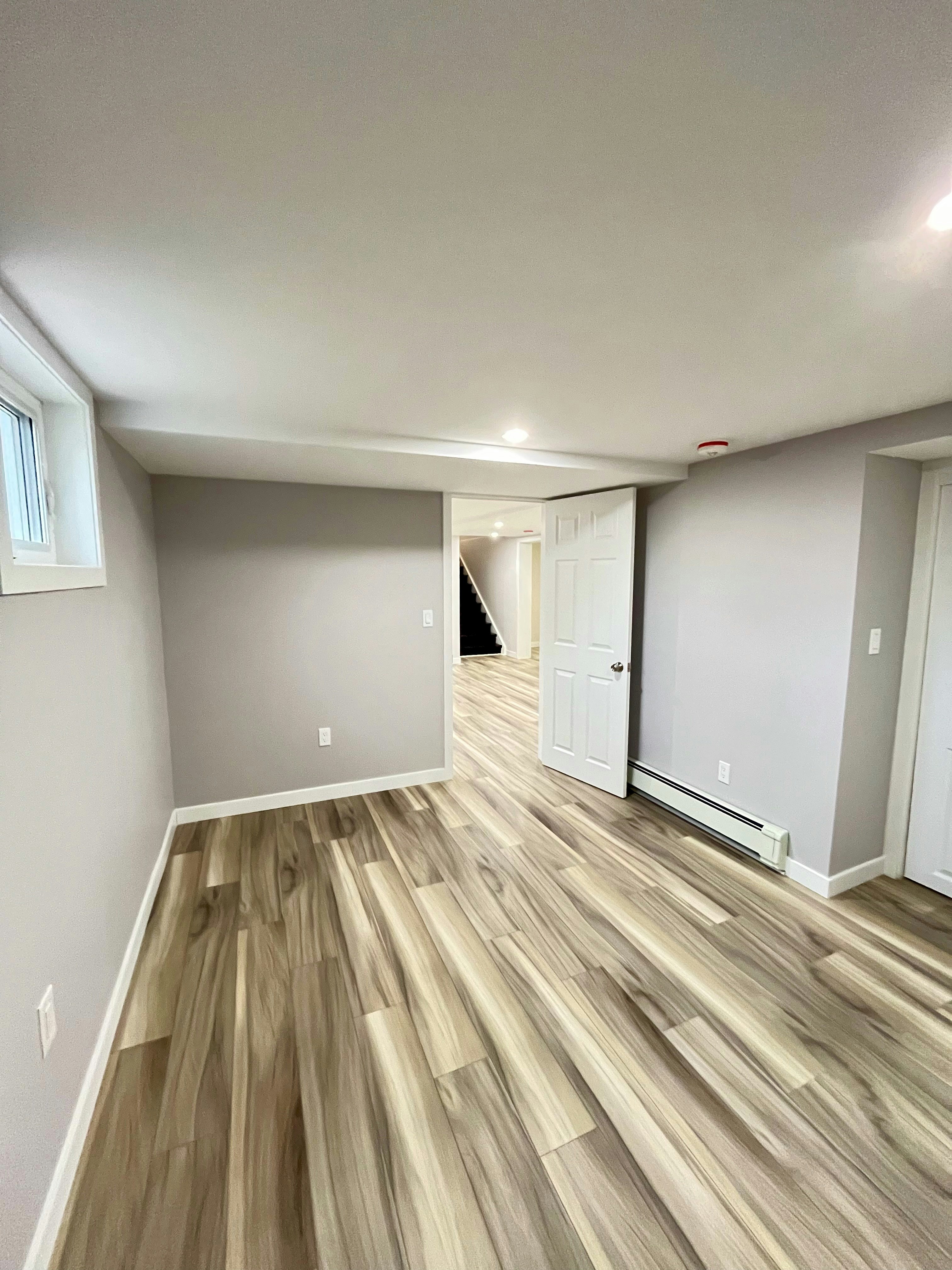47 Marshall Avenue, Welland, ON, L3C 2N1 - 7