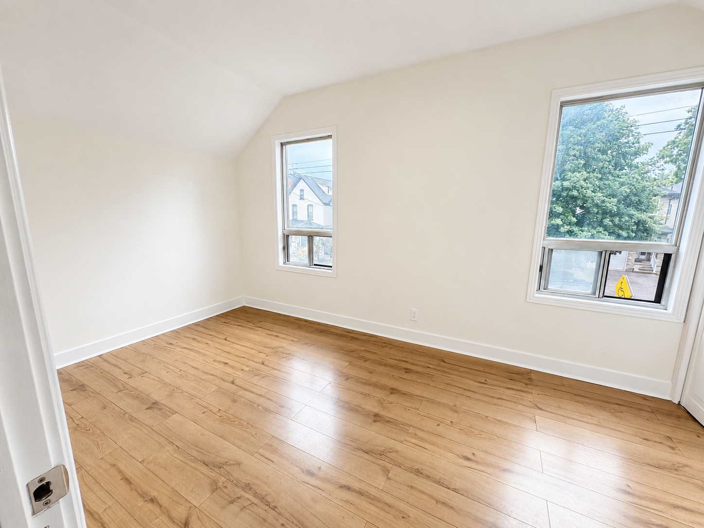 103 West Avenue North, Hamilton, ON, L8L 5C4 - 10