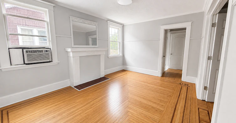 Unit 2-86 Balmoral Avenue S, Hamilton, ON, L8M 3J9 - 3