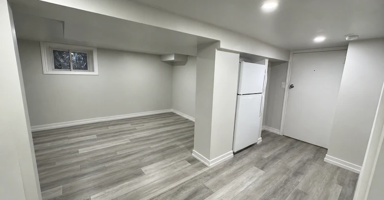 Unit 4-99 Mary Street, Hamilton, ON, L8R 1K4 - 2