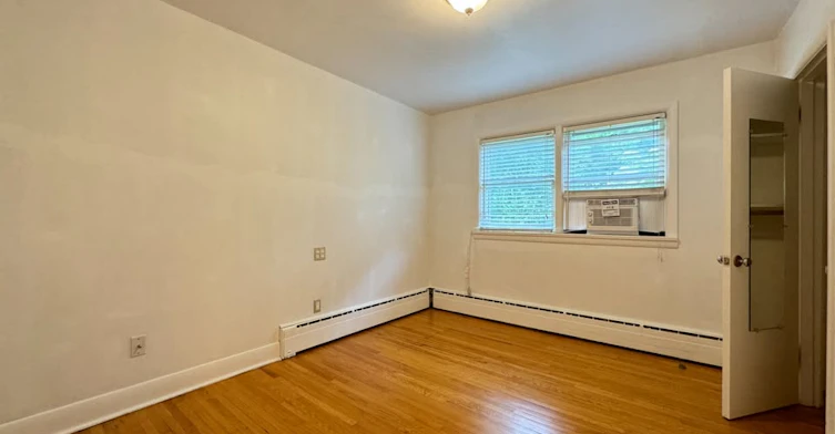 Upper Level-73 Eugenia Street, Barrie, ON, L4M 1P9 - 15