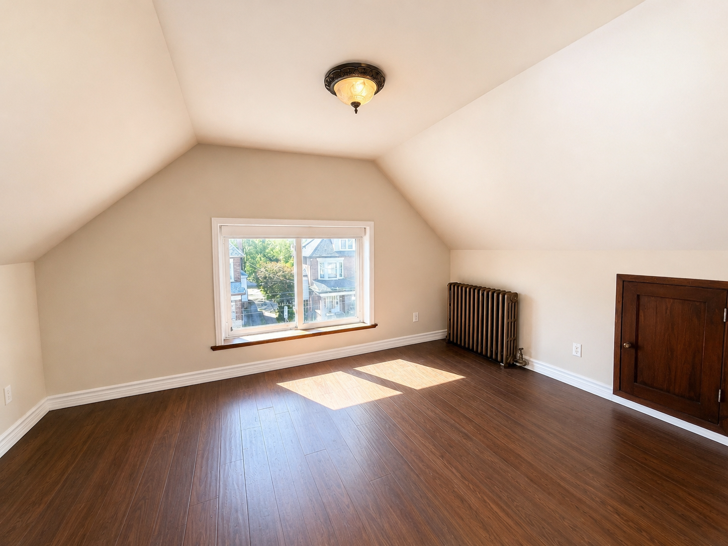 91 Carrick Avenue, Hamilton, ON, L8M 2W5 - 5