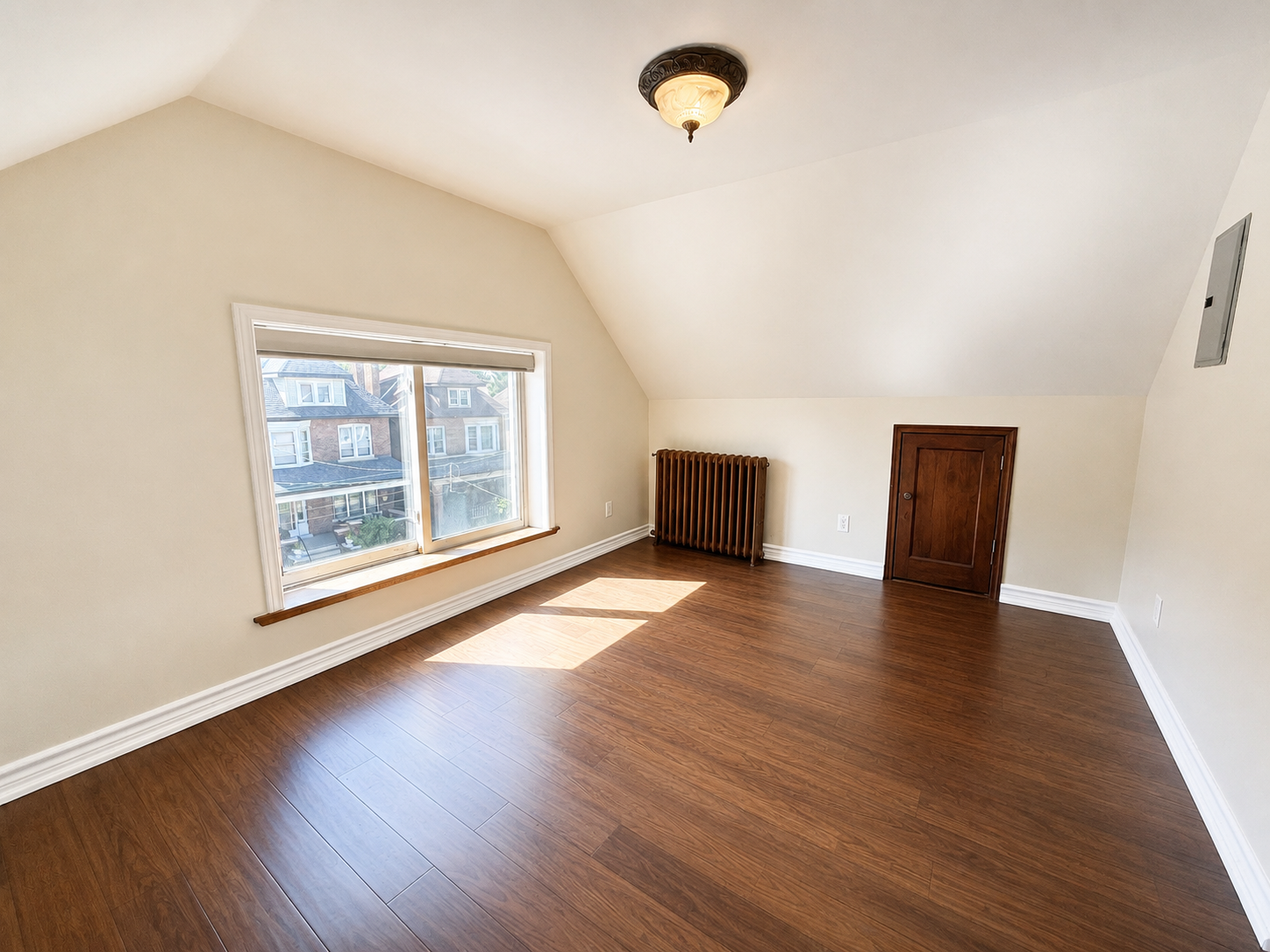 91 Carrick Avenue, Hamilton, ON, L8M 2W5 - 6